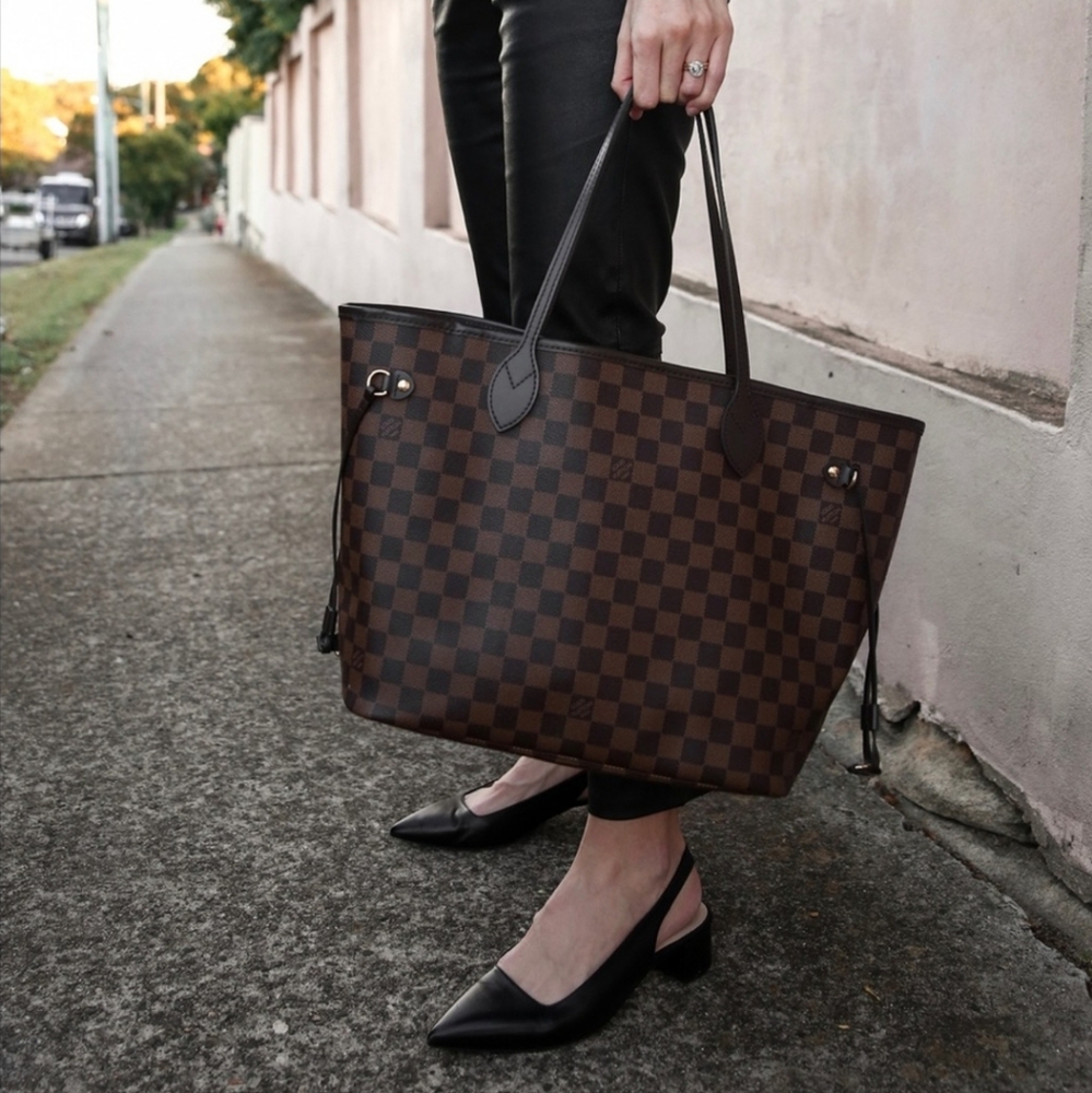 Louis Vuitton LV Damier Ebene N40599 Neverfull MM In GREAT Condition Cherry Red